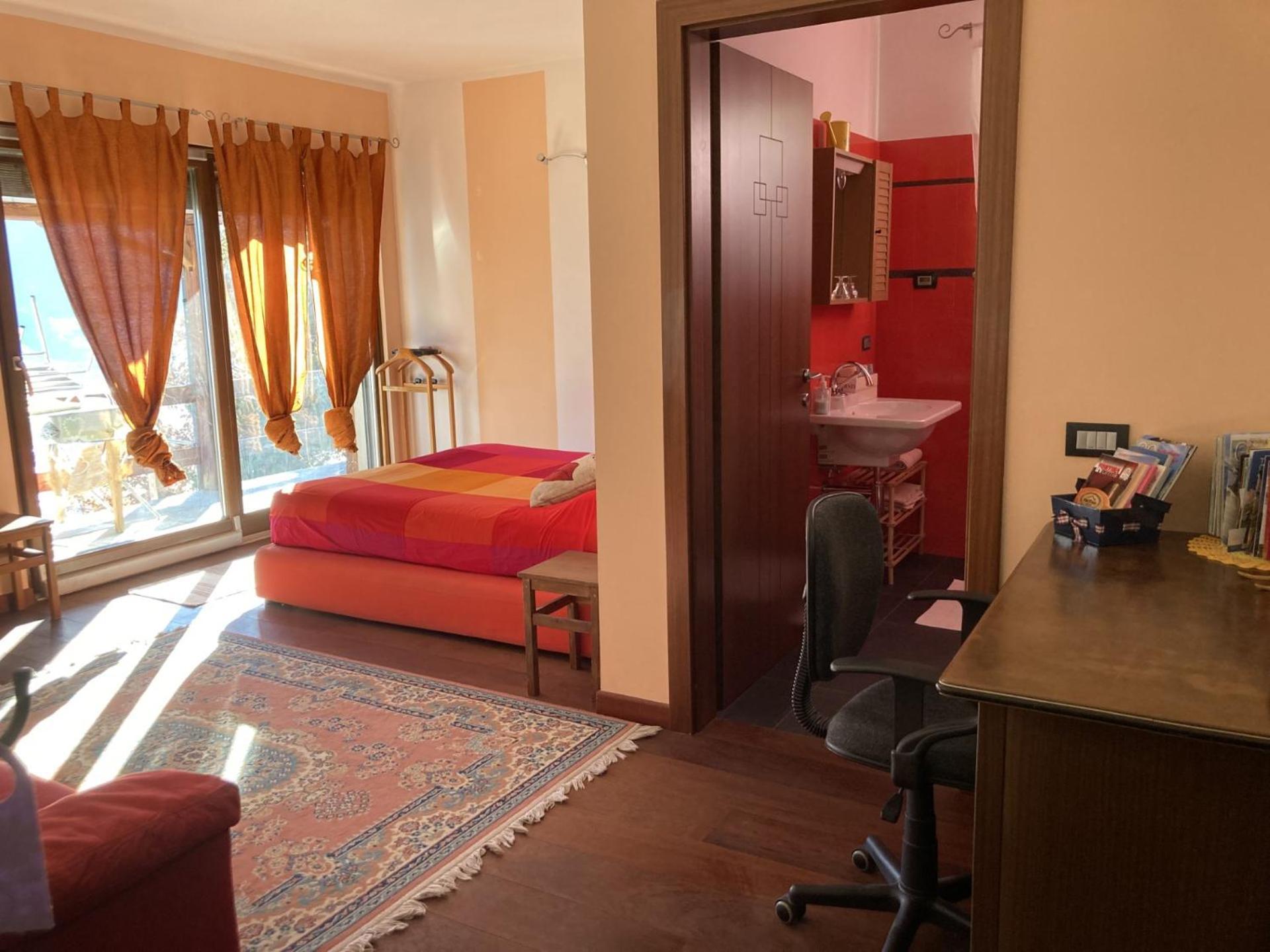 Hotel La Stanza Dei Segreti Aosta Exteriér fotografie