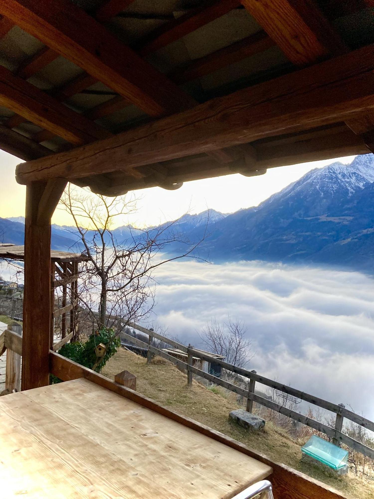 Hotel La Stanza Dei Segreti Aosta Exteriér fotografie